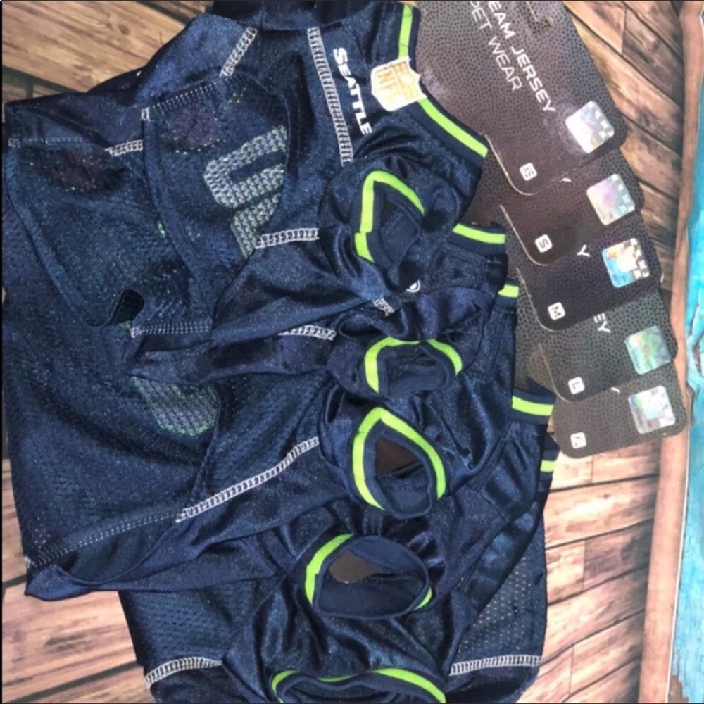 Seahawks dog jerseys